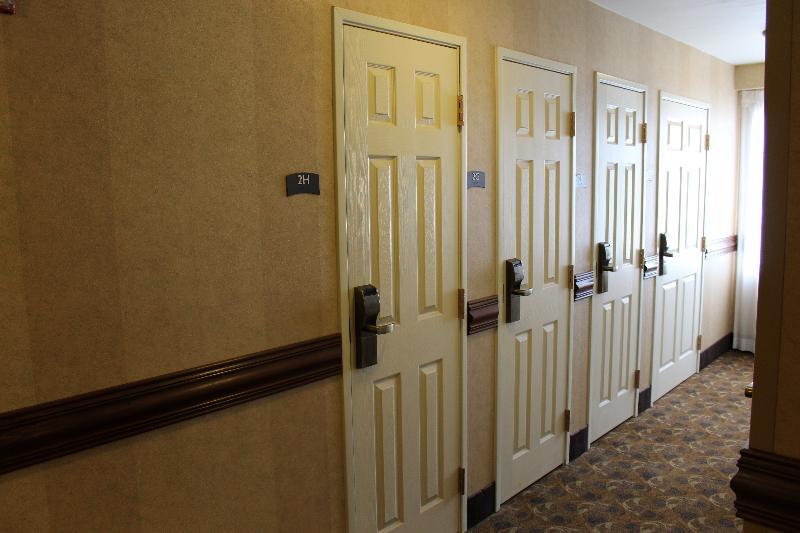 Staybridge Suites Grand Rapids-Kentwood By Ihg Cascade Екстериор снимка