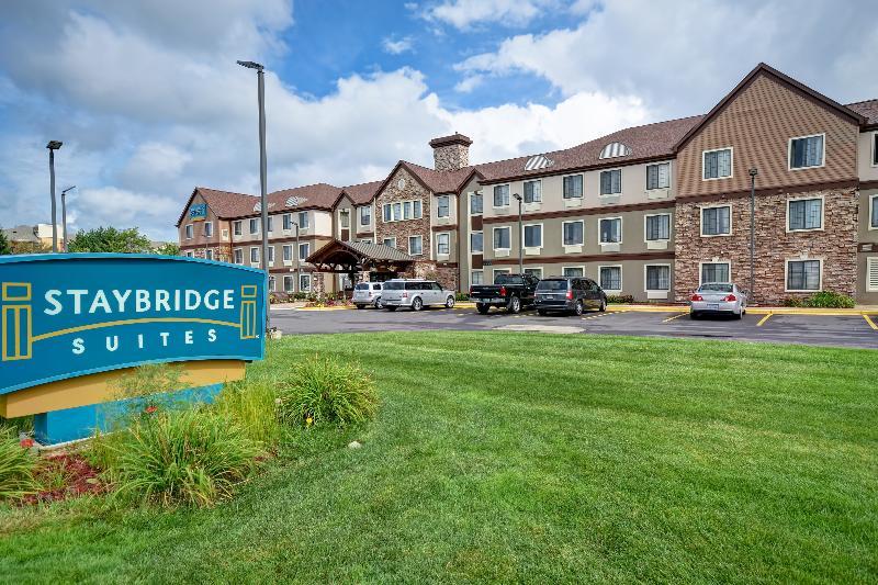 Staybridge Suites Grand Rapids-Kentwood By Ihg Cascade Екстериор снимка