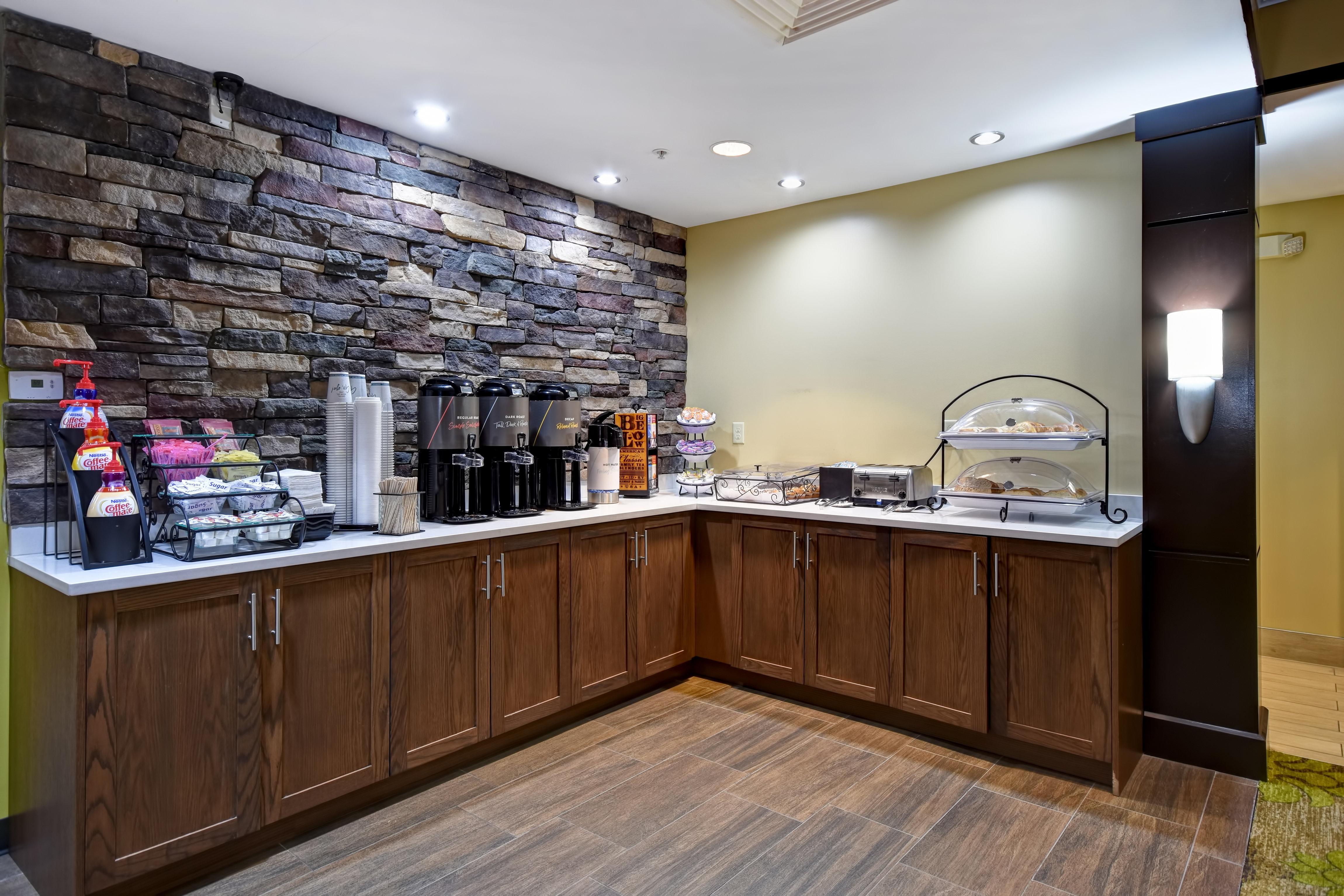 Staybridge Suites Grand Rapids-Kentwood By Ihg Cascade Екстериор снимка