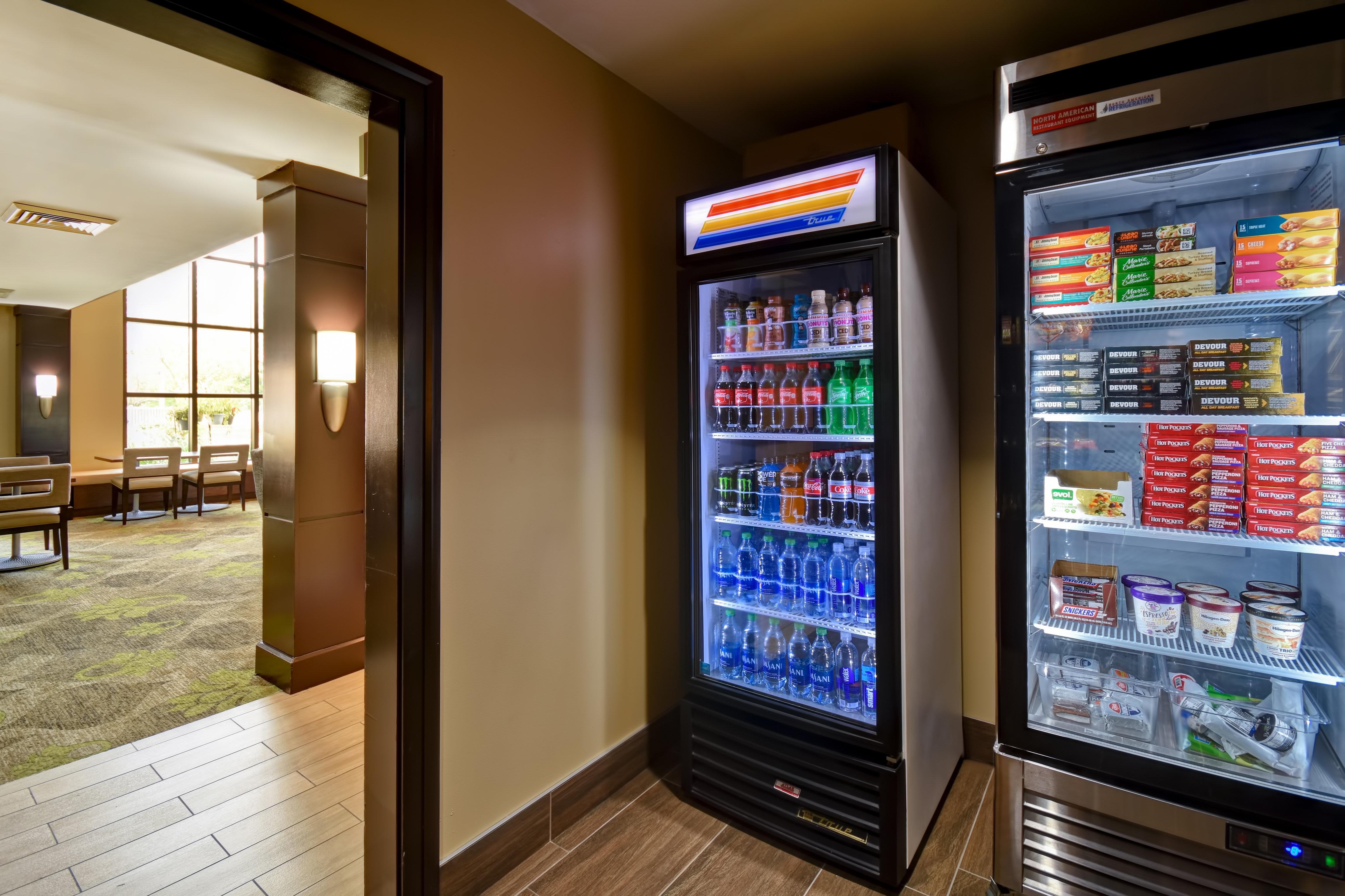 Staybridge Suites Grand Rapids-Kentwood By Ihg Cascade Екстериор снимка